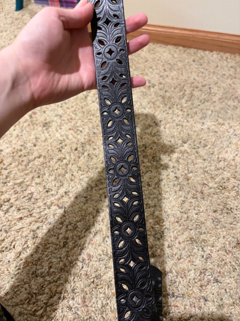 Fossil Floral Perforated Strap Belt Black Silver Buckle - Picture 10 of 14